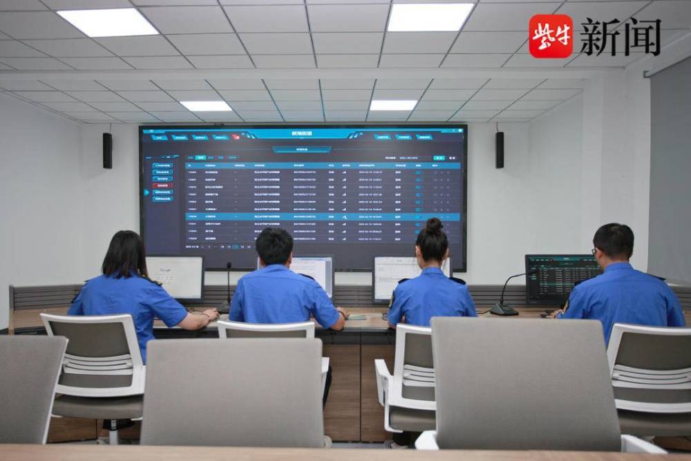 智慧燃?xì)獗O(jiān)測守護(hù)燃?xì)獍踩?/></a></div>
							<div   id=